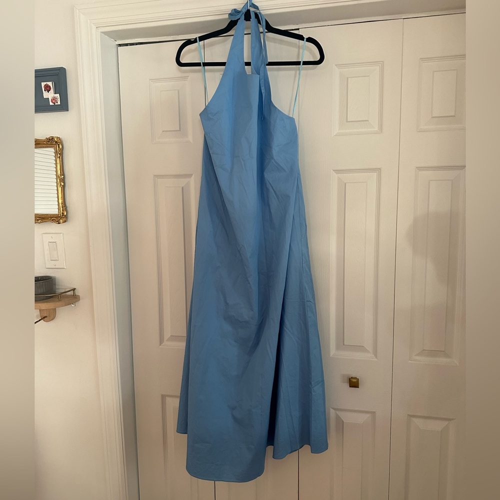 Breakers Blue Lyle Halter Dress
Pomander Place halter dress
New no tags